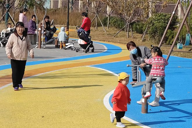 威海今年已新建成7處口袋公園(圖1)