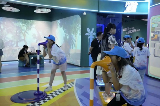 九游app：2024年互動游戲平臺研究報告(圖1)