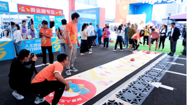 《無(wú)盡冬日》創(chuàng)造奇跡：世紀(jì)華通2024游戲成就突破22億收入(圖1)
