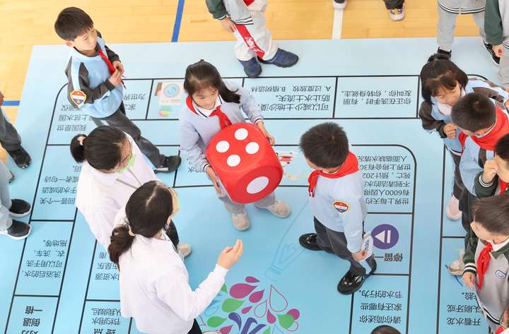 九游娛樂：暢“游”全球 增長(zhǎng)不已-2024年X游戲出海白皮書(圖1)